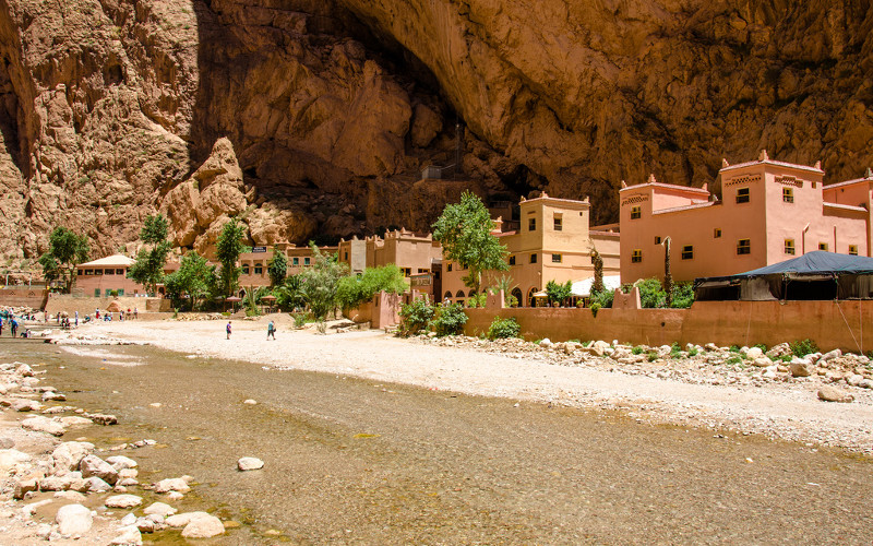 Private 4 days tour from Marrakech to Merzouga via Todra